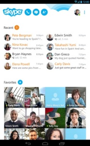 Com o Skype, é possível fazer chamadas de voz e com vídeo gratuitas para qualquer usuário do mesmo aplicativo, além da opção de enviar mensagens de chat (Foto: Divulgação)